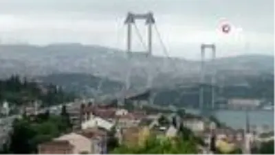 Sokağa çıkma kısıtlaması öncesi 15 Temmuz Şehitler Köprüsü'nde trafik böyle görüntülendi Sokağa çıkma kısıtlaması öncesi 15 Temmuz Şehitler Köprüsü'nde trafik böyle görüntülendi