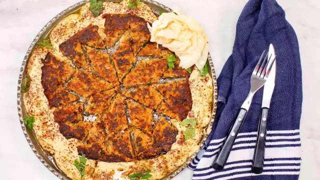 Tepside humuslu tavuk tarifi! Tepside humuslu tavuk tarifi!