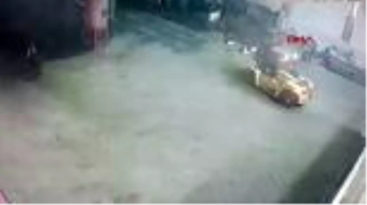 YALOVA Forkliftin altında kalan işçinin ölümü kamerada