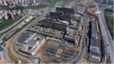 Yollarının yapımı tartışma konusu olan Başakşehir Çam ve Sakura Şehir Hastanesi açılıyor Yollarının yapımı tartışma konusu olan Başakşehir Çam ve Sakura Şehir Hastanesi açılıyor