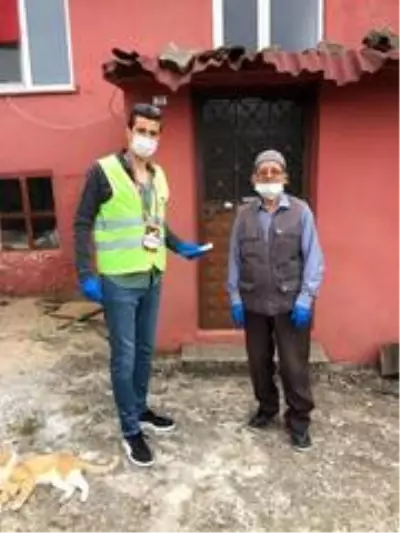 89 yaşındaki Esat dede 89 yaşındaki Esat dede