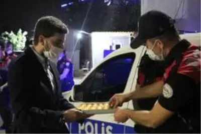 AK Gençlik Ankara'dan emniyet güçlerine moral ziyareti