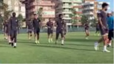 Alanyaspor hazırlıklarını akşam idmanıyla sürdürdü
