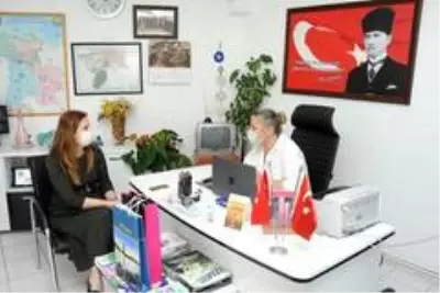 Başkan Çalkaya'dan hem ziyaret hem hizmet Başkan Çalkaya'dan hem ziyaret hem hizmet