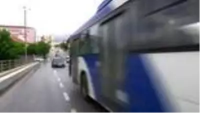 Başkentte, bayram öncesi alışveriş yoğunluğu yaşandı Başkentte, bayram öncesi alışveriş yoğunluğu yaşandı