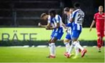 Berlin derbisinde gülen taraf Hertha Berlin Berlin derbisinde gülen taraf Hertha Berlin