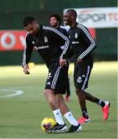 Beşiktaş çalışmalarına devam etti