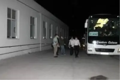 Çankırı'da karantina süresi dolanlar memleketlerine uğurlandı