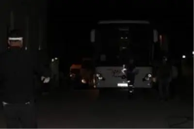 Çankırı'da karantina süresi dolanlar memleketlerine uğurlandı Çankırı'da karantina süresi dolanlar memleketlerine uğurlandı
