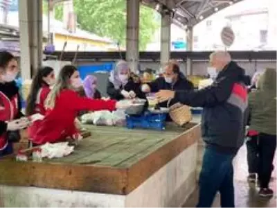 Genç Kızılay'dan 7 bin 500 maske