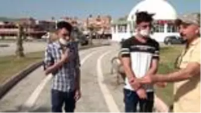 Hatay'da denize giren 2 kişiye 392'şer lira ceza yazıldı Hatay'da denize giren 2 kişiye 392'şer lira ceza yazıldı