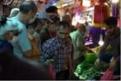 Havra Sokağındaki kalabalık korkuttu Havra Sokağındaki kalabalık korkuttu