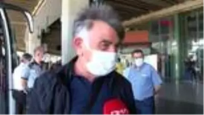 İZMİR-Yola çıkan 65 yaş üstü vatandaşlar mutlu