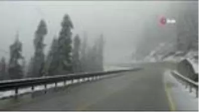 Kastamonu'da Mayıs ayının sonunda kar sürprizi Kastamonu'da Mayıs ayının sonunda kar sürprizi