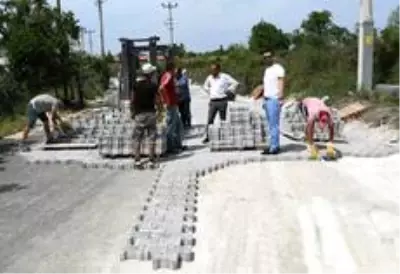 Lapseki köylerinde alt ve üst yapı çalışmaları