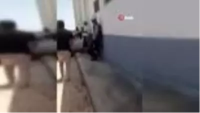Mardin'de elektriği kesilen çiftçiler, DEDAŞ ekiplerini tehdit edip çalıştırmadı Mardin'de elektriği kesilen çiftçiler, DEDAŞ ekiplerini tehdit edip çalıştırmadı