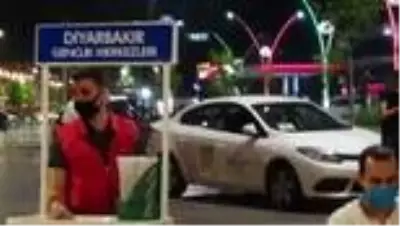Müzik eşliğinde kan bağışında bulundular