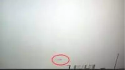 Pakistan'daki uçağın düştüğü anlara ait video ortaya çıktı Pakistan'daki uçağın düştüğü anlara ait video ortaya çıktı