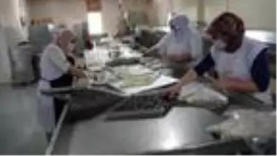 Pişmaniye üretimi tekrar başladı, izne çıkarılan personel iş başı yaptı