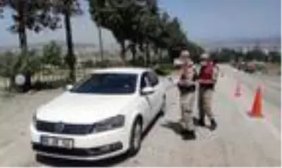 Sıcaklardan bunalan vatandaşlar, kısıtlama öncesi yaylalara çıktı Sıcaklardan bunalan vatandaşlar, kısıtlama öncesi yaylalara çıktı