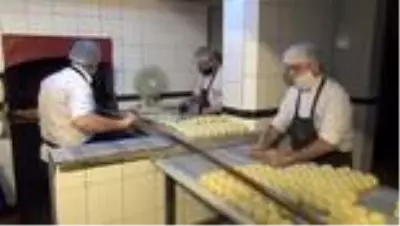 Tescilli 'Maraş çöreği' bayram sofraları için hazır - KAHRAMANMARAŞ Tescilli 'Maraş çöreği' bayram sofraları için hazır - KAHRAMANMARAŞ