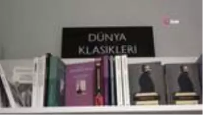 Uşak'ta korona virüs günlerinde kitapçılardaki satışlar yüzde 60 azaldı Uşak'ta korona virüs günlerinde kitapçılardaki satışlar yüzde 60 azaldı