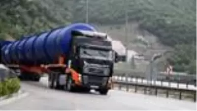 40 metrelik fırın ünitesi tırla 5 günde getirildi
