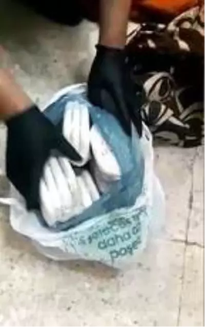 Adana'da ele geçirilen 3 milyon liralık uyuşturucuya 2 tutuklama
