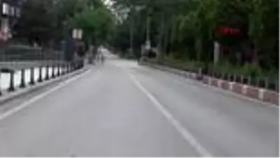 Afyonkarahisar'da sokağa çıkma yasağına sıkı denetim Afyonkarahisar'da sokağa çıkma yasağına sıkı denetim