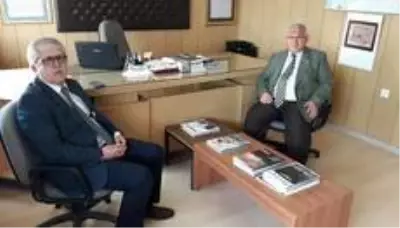 Afyonkarahisar İl Müftüsü Şükrü Kabukçu veda ziyaretinde Afyonkarahisar İl Müftüsü Şükrü Kabukçu veda ziyaretinde