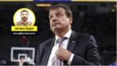 Anadolu Efes Başantrenörü Ergin Ataman: Anadolu Efes Başantrenörü Ergin Ataman: