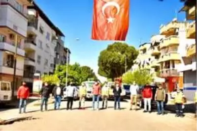 Başkan Özcan'dan arefe günü mesaisi Başkan Özcan'dan arefe günü mesaisi