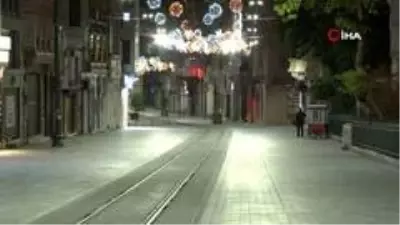 Bayramı da kapsayan 4 günlük sokağa çıkma kısıtlaması başladı Bayramı da kapsayan 4 günlük sokağa çıkma kısıtlaması başladı