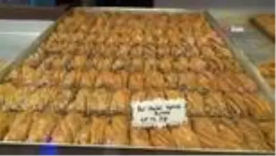 Bu yıl baklava ve şeker sektörünün işleri yüzde 70 düştü Bu yıl baklava ve şeker sektörünün işleri yüzde 70 düştü