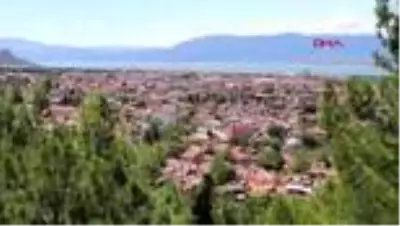 Burdur’da sokağa çıkma kısıtlamasına uymayanlara para cezası