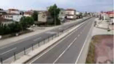Bursa ve çevre illerde sokaklar boş kaldı