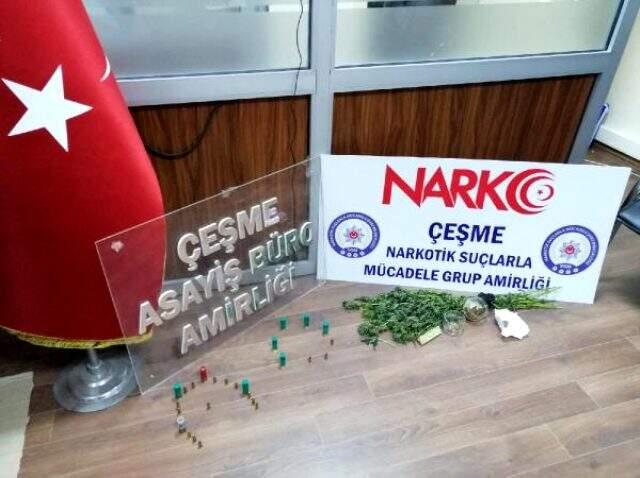 Cezaevi firarileri arasındaki para anlaşmazlığı uyuşturucu deposunu ortaya çıkardı Cezaevi firarileri arasındaki para anlaşmazlığı uyuşturucu deposunu ortaya çıkardı