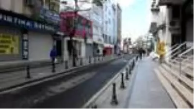 Çorlu’da marketlerde yoğunluk yaşandı