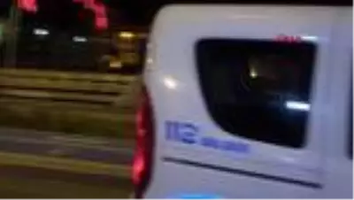 Düzce'de kısıtlamanın ilk dakikalarında 7 kişiye ceza kesildi, 1 gözaltı Düzce'de kısıtlamanın ilk dakikalarında 7 kişiye ceza kesildi, 1 gözaltı