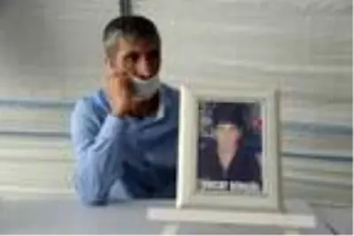 Evlat nöbetindeki aileler bayrama buruk giriyor Evlat nöbetindeki aileler bayrama buruk giriyor