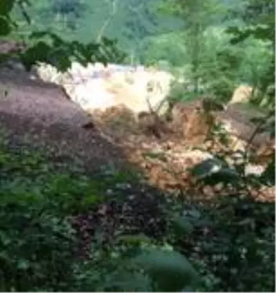 Fatsa'da korkutan heyelan Fatsa'da korkutan heyelan