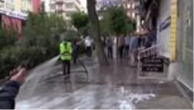 Görevlendirme yapılan Siirt Belediyesinden caddelerde ’bayram temizliği’