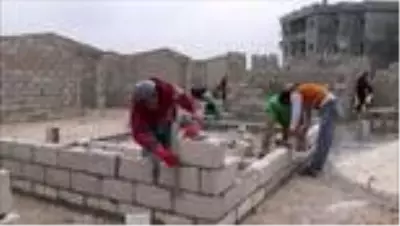 İHH Suriye'deki briket ev hedefini 20 bine yükseltti İHH Suriye'deki briket ev hedefini 20 bine yükseltti