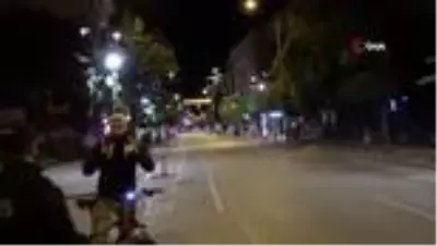 Isparta'da kısıtlamanın ilk dakikalarında bisikletiyle gezintiye çıktı, cezayı yedi Isparta'da kısıtlamanın ilk dakikalarında bisikletiyle gezintiye çıktı, cezayı yedi