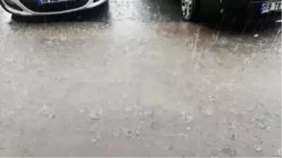 İstanbul'da dolu sürprizi İstanbul'da dolu sürprizi