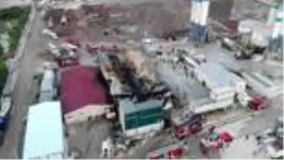 İstanbul Finans Merkezi şantiyesinde çıkan yangının büyüklüğü günün ilk ışıklarıyla ortaya çıktı