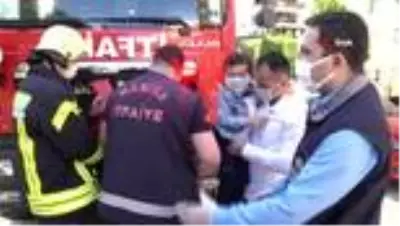 İtfaiyecileri çok seven minik Batuhan'a sürpriz doğum günü İtfaiyecileri çok seven minik Batuhan'a sürpriz doğum günü