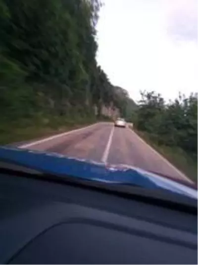 İzin seyahat belgesi olmadan Kastamonu'ya gelen 4 kişiye 12 bin 600 TL para cezası İzin seyahat belgesi olmadan Kastamonu'ya gelen 4 kişiye 12 bin 600 TL para cezası