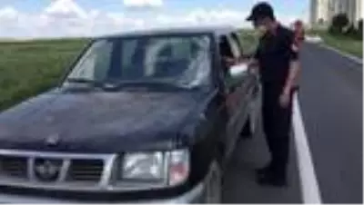 Jandarma, çiftçilere ÇKS belgelerini sordu