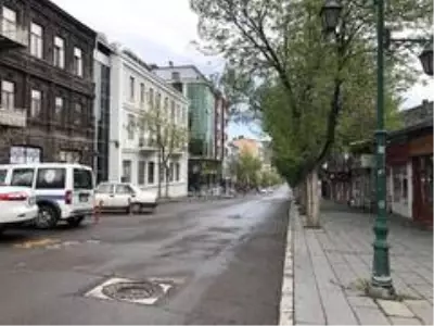 Kars'ta sokaklar boş kaldı Kars'ta sokaklar boş kaldı